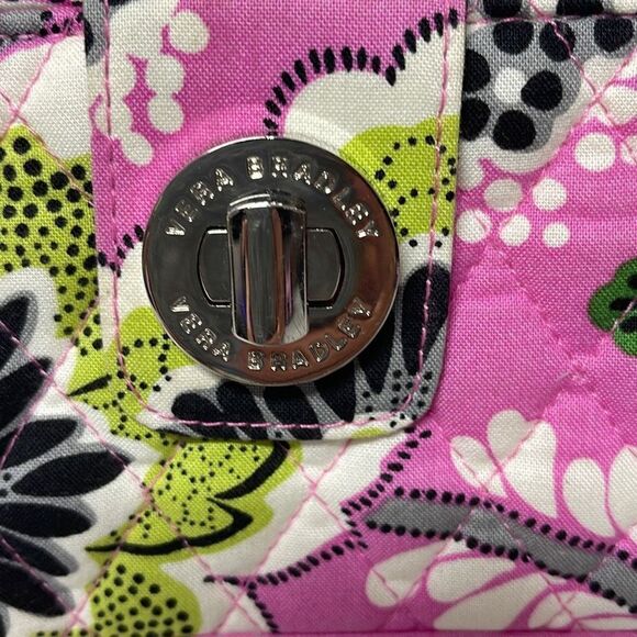Vera Bradley Accordion Wallet Pink Green - Picture 2 of 6